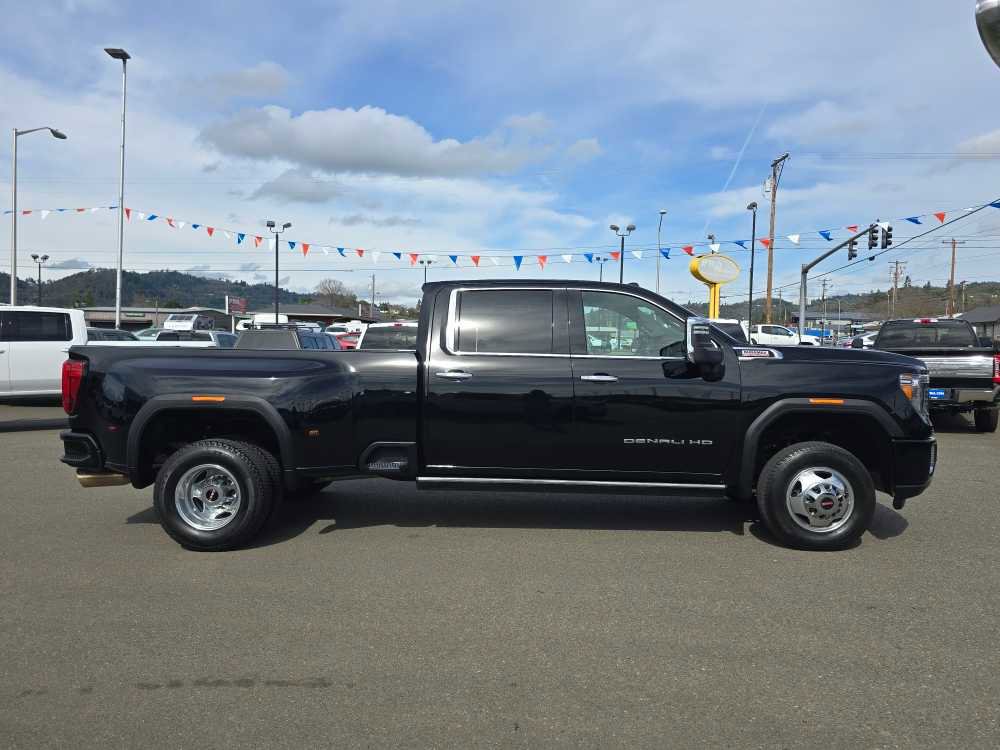 Used 2022 GMC Sierra 3500 Denali w/ Denali Ultimate Package image 6