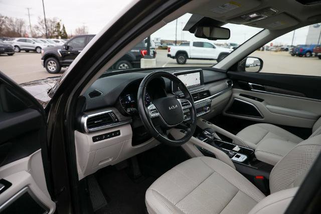 Used 2022 Kia Telluride EX w/ EX Premium Package image 23