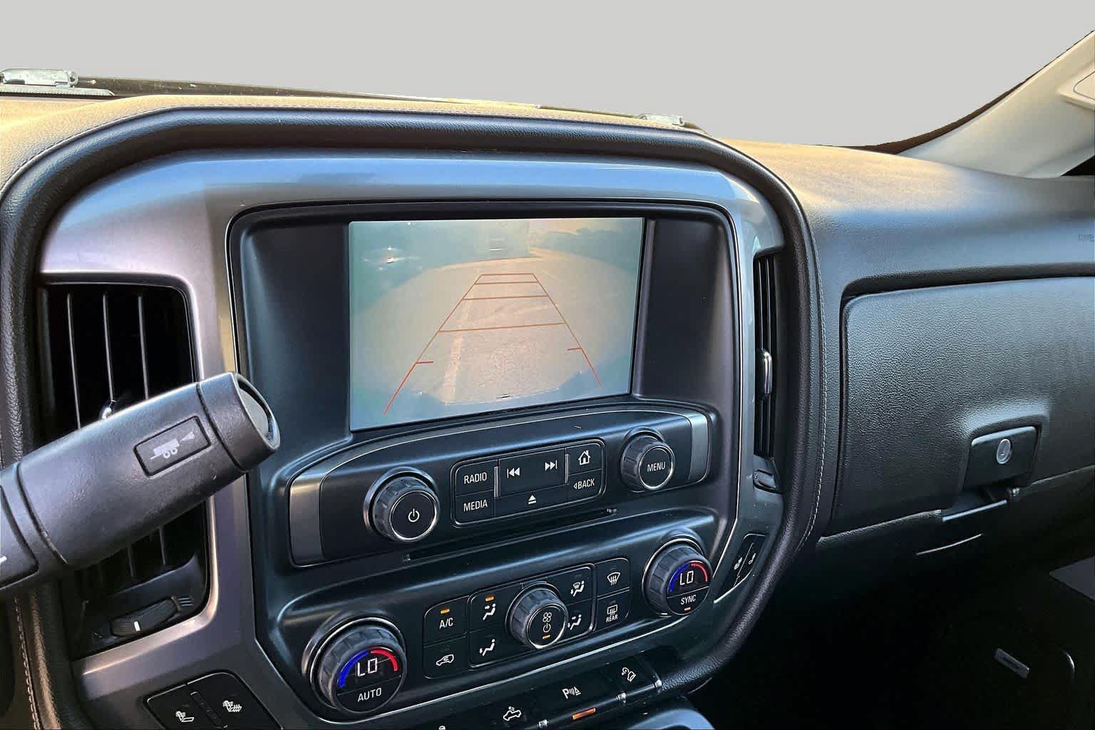 Used 2018 Chevrolet Silverado 1500 LTZ Z71 w/ LTZ Plus Package AWD/4WD image 29