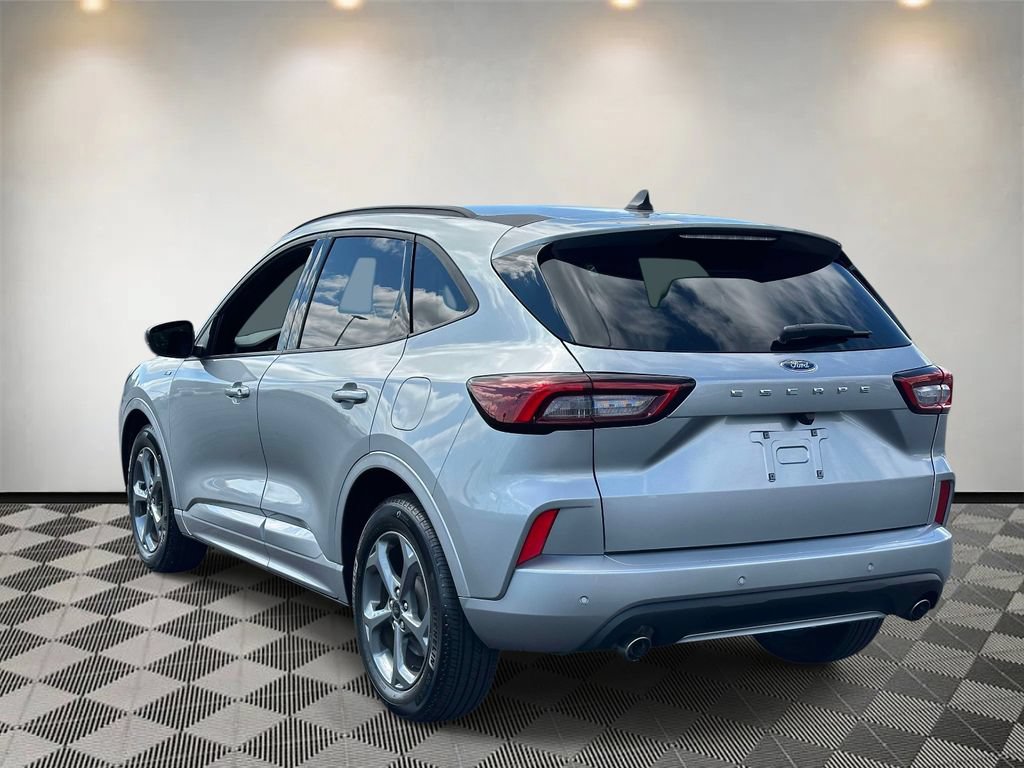 Certified 2024 Ford Escape ST-Line w/ Tech Pack #1 FWD image 5