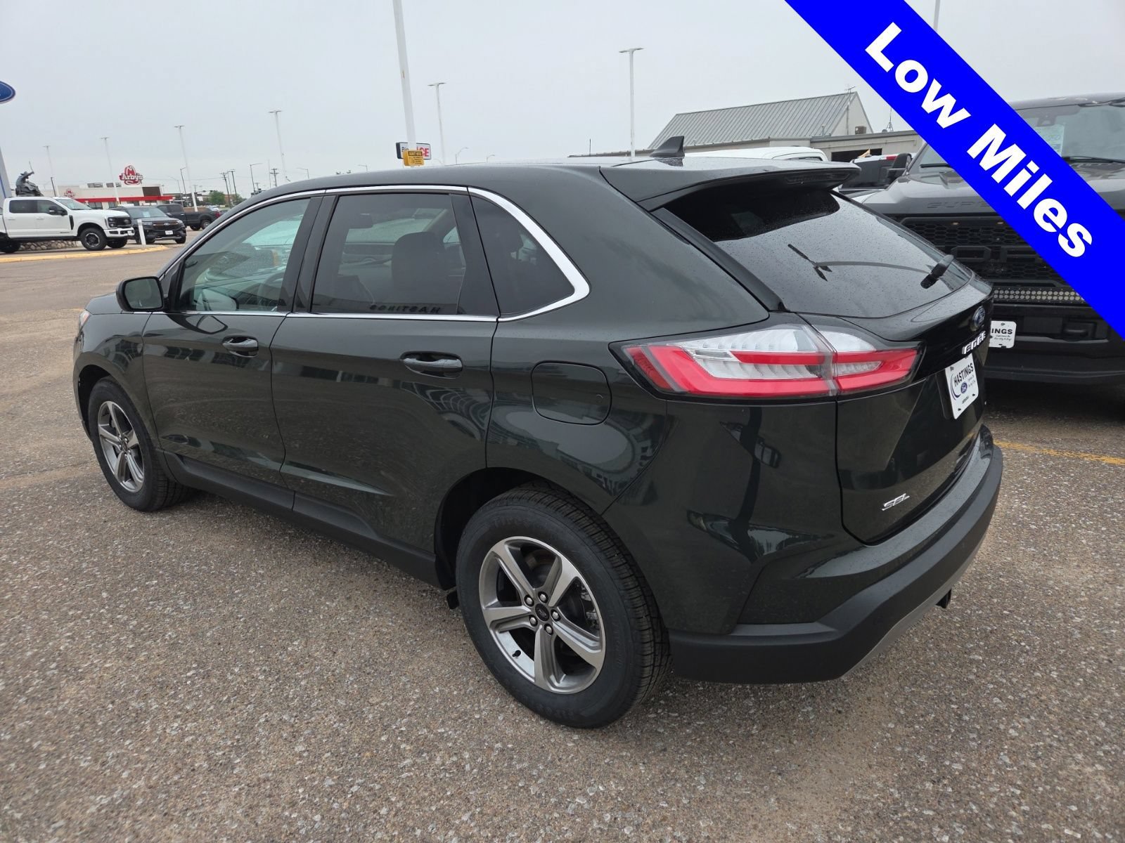 Certified 2023 Ford Edge SEL w/ Convenience Package AWD/4WD image 3