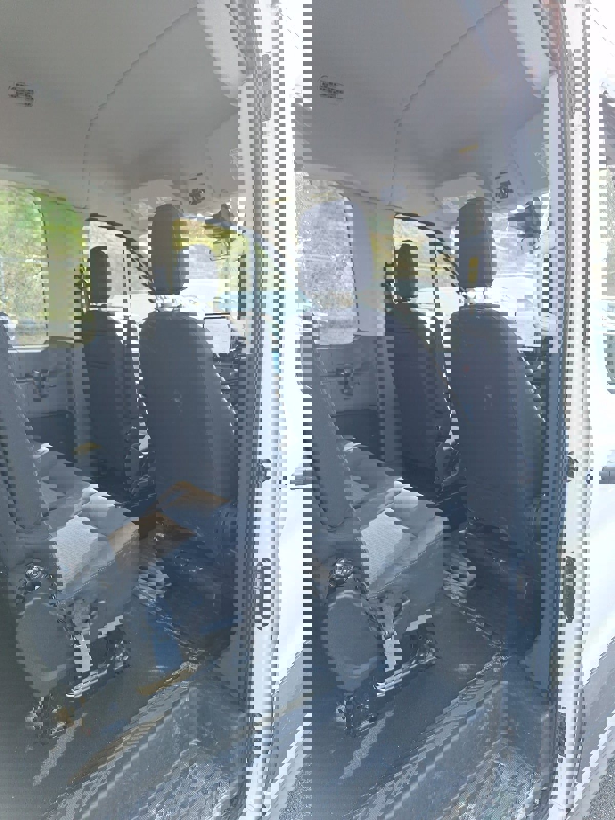 Certified 2022 Ford Transit 350 XLT image 8