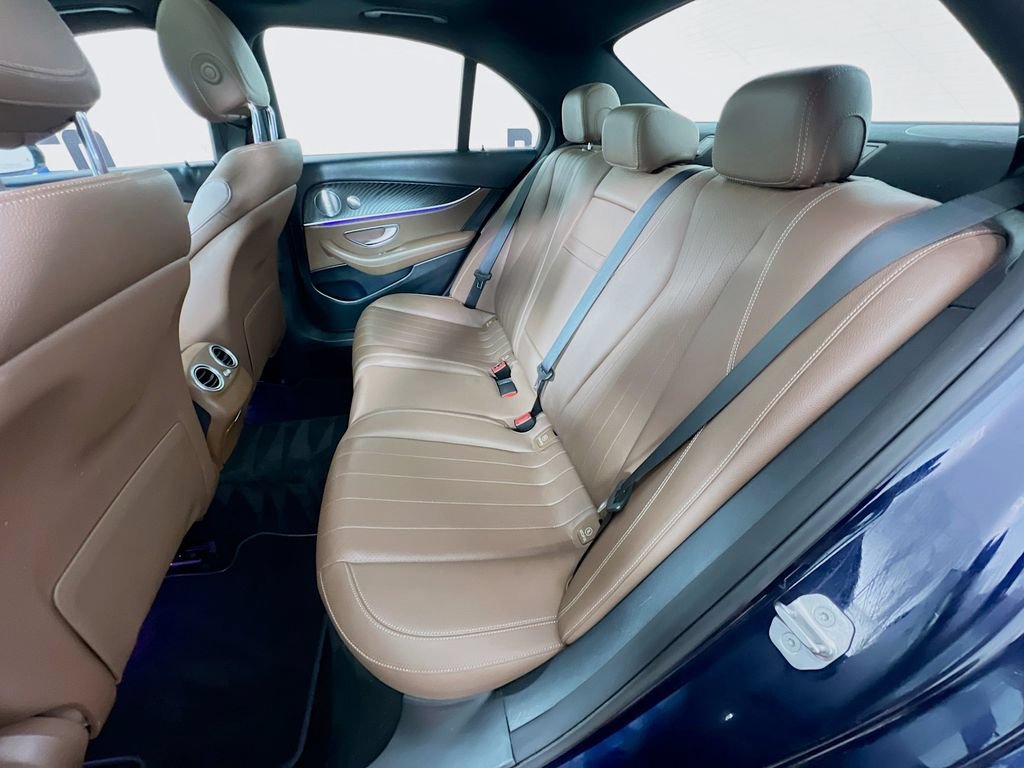 Used 2017 Mercedes-Benz E 300 4MATIC image 24