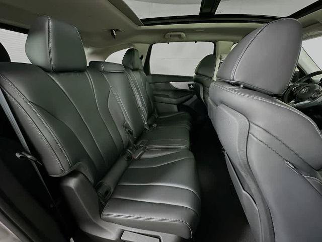 Used 2023 Acura MDX w/ Technology Package FWD image 34