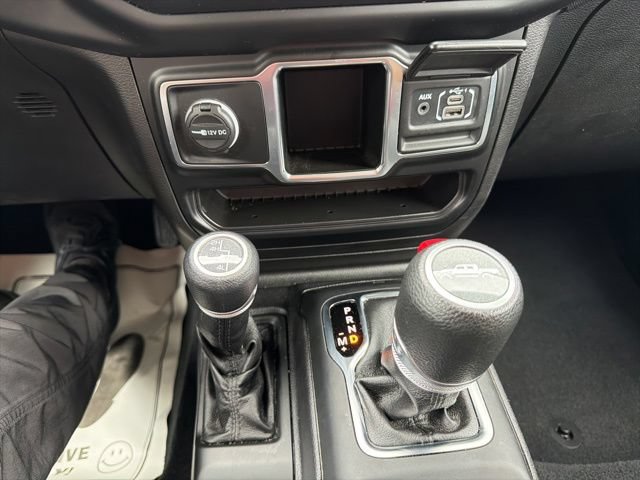 Used 2021 Jeep Gladiator Sport AWD/4WD image 21