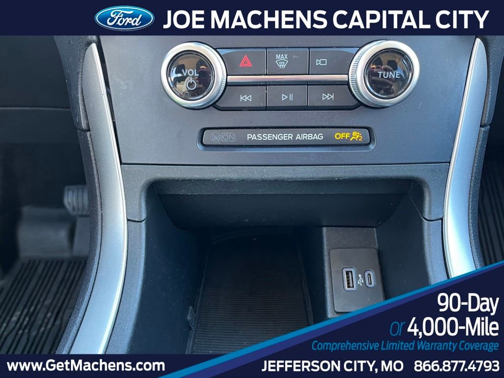 Certified 2022 Ford Edge SE w/ Black Appearance Package image 13