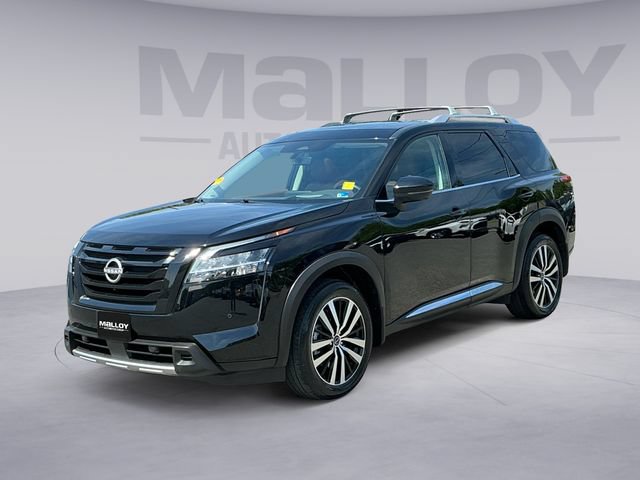 Used 2024 Nissan Pathfinder Platinum