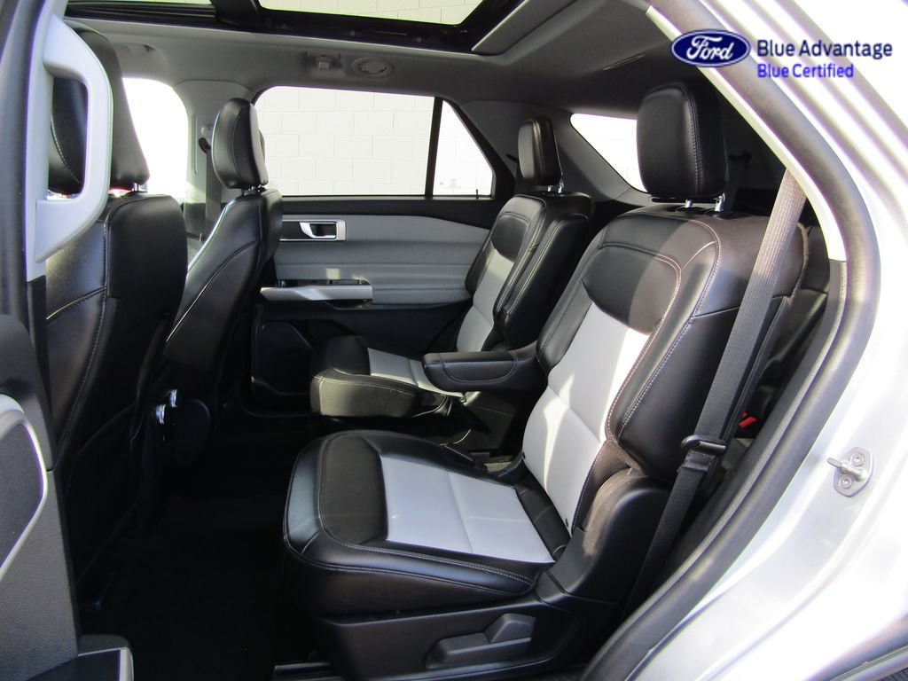 Certified 2024 Ford Explorer XLT w/ Equipment Group 202A AWD/4WD image 20