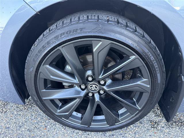Used 2024 Toyota Corolla SE FWD image 31