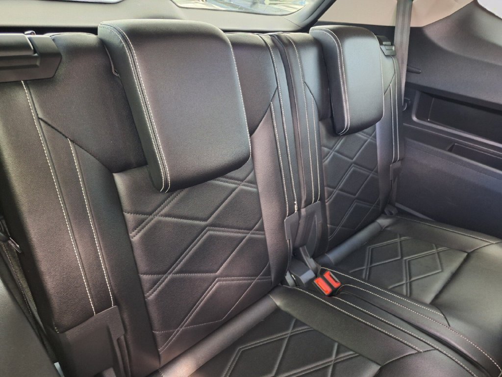 Used 2024 Volkswagen Atlas SE FWD image 27