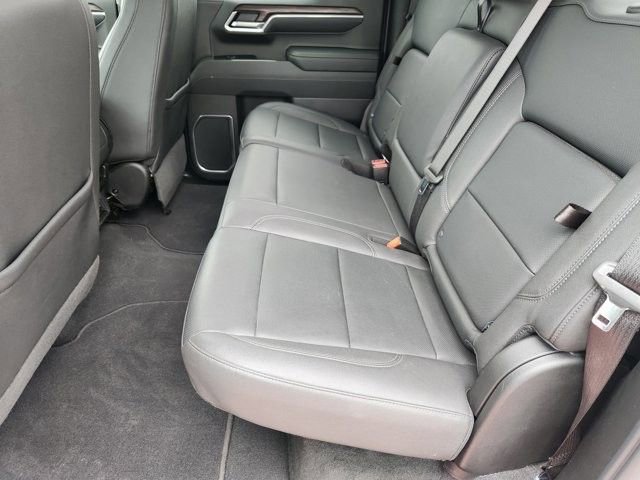 Used 2026 GMC Sierra 1500 SLT RWD image 30