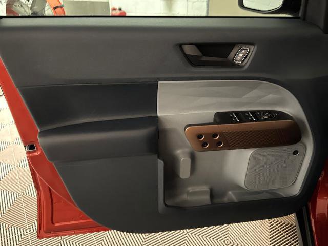 Certified 2023 Ford Maverick Lariat w/ Lariat Luxury Package FWD image 11