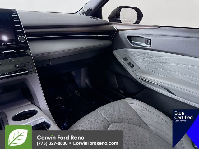 Used 2021 Toyota Avalon Limited FWD image 28