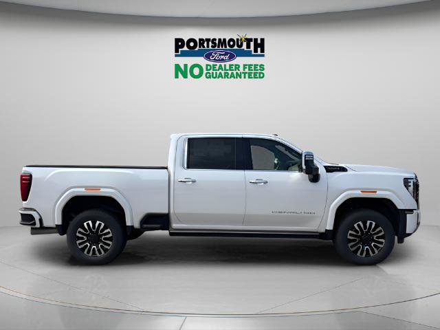 Used 2025 GMC Sierra 3500 Denali Ultimate w/ Snow Plow Prep/Camper Package AWD/4WD image 6