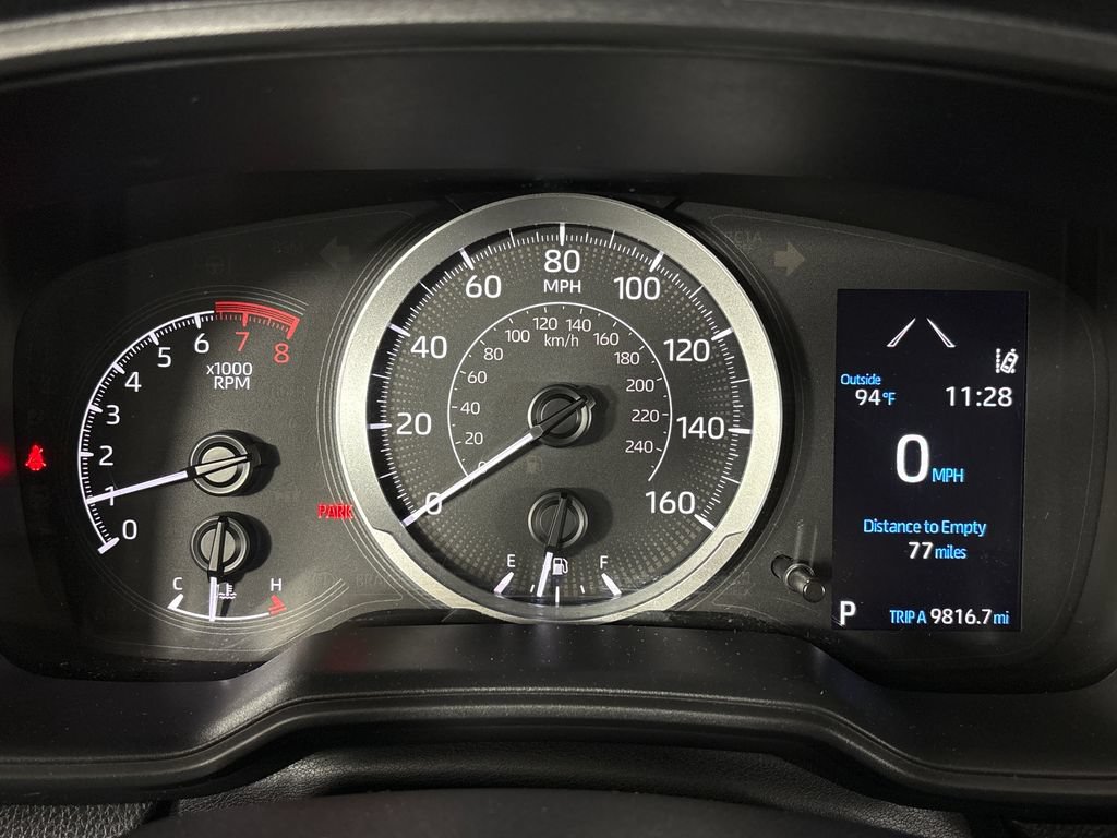 Used 2022 Toyota Corolla LE FWD image 21