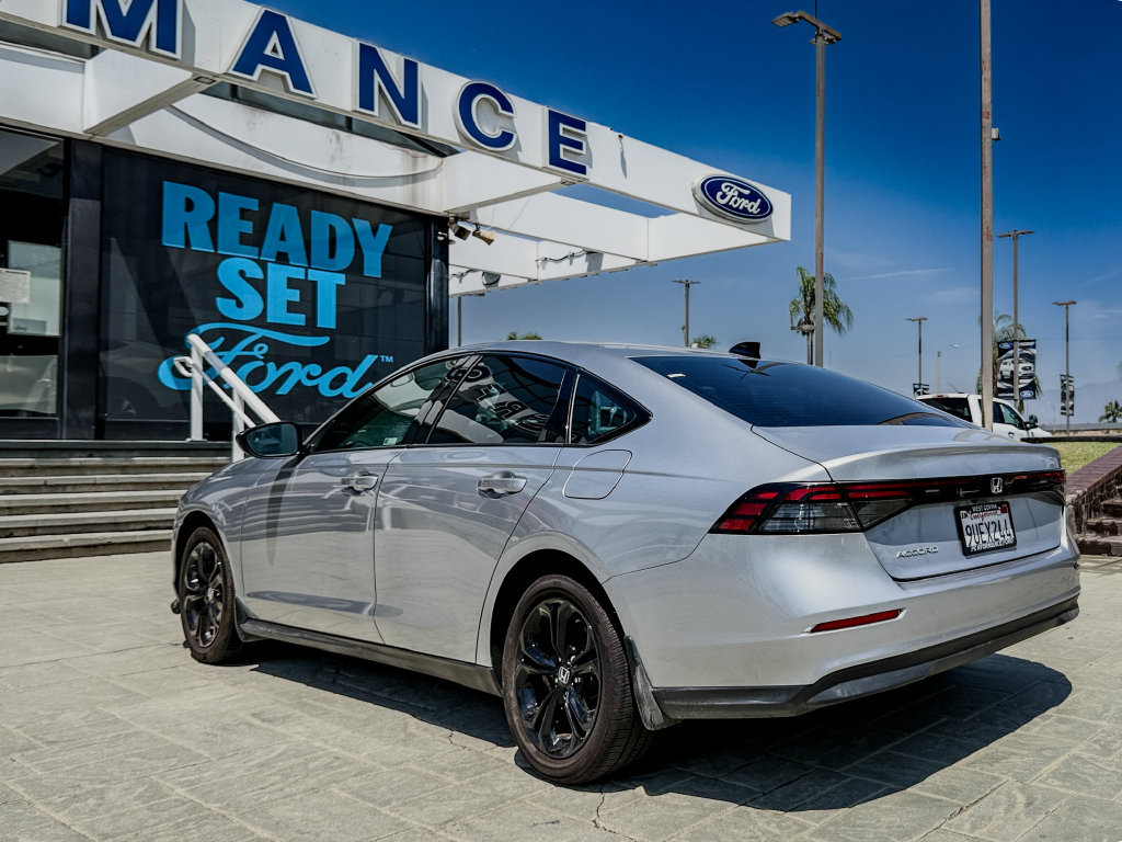 Used 2025 Honda Accord SE image 7