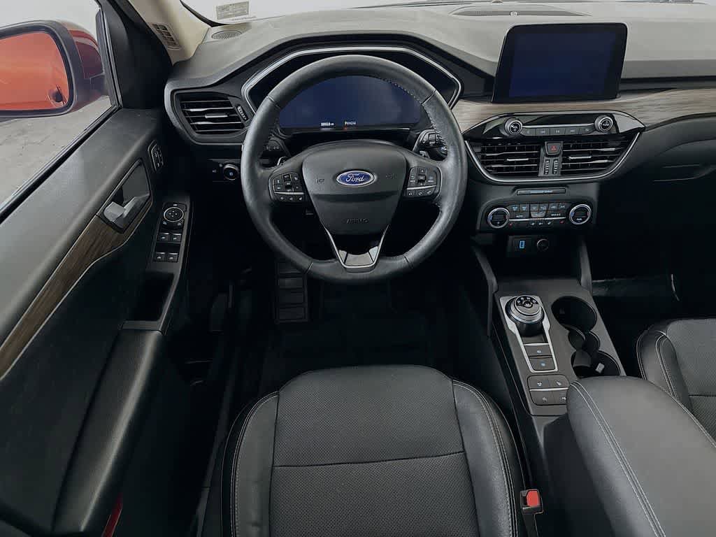 Certified 2020 Ford Escape Titanium AWD/4WD image 10