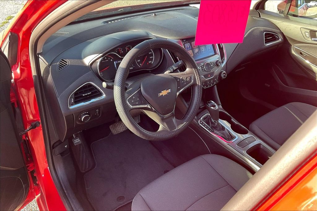 Used 2017 Chevrolet Cruze LT w/ Sun And Sound Package FWD image 7