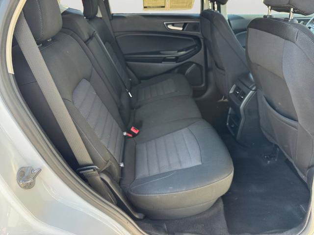 Certified 2022 Ford Edge SE w/ Black Appearance Package AWD/4WD image 7