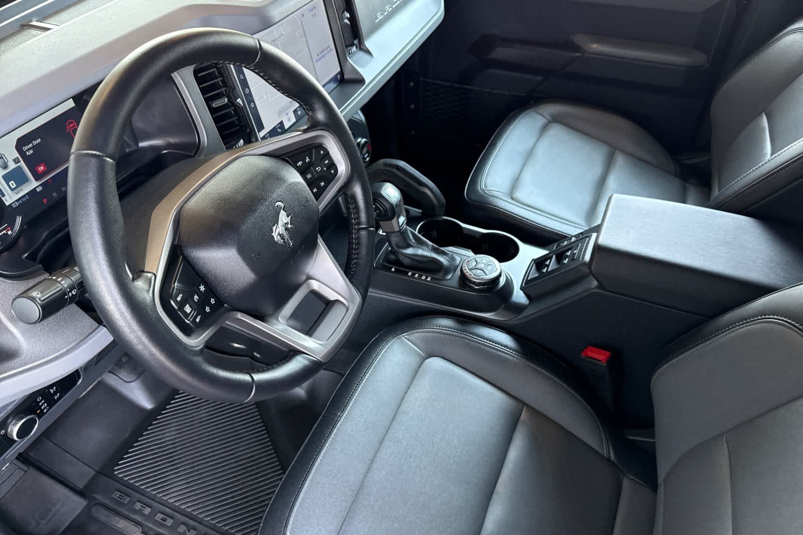 Certified 2024 Ford Bronco Everglades AWD/4WD image 11