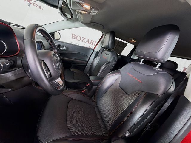 Used 2020 Jeep Compass Trailhawk AWD/4WD image 25