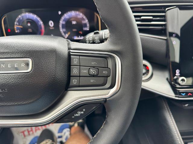 Used 2024 Jeep Wagoneer Series II w/ Convenience Group I image 21