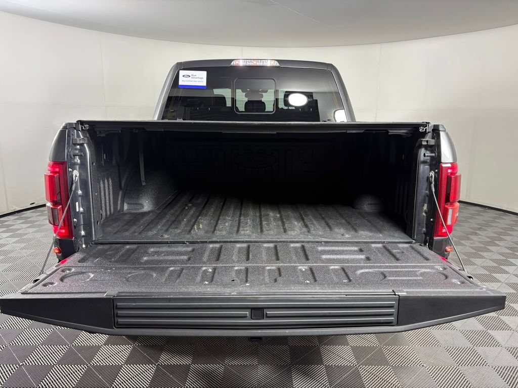 Certified 2018 Ford F150 Raptor w/ Equipment Group 802A Luxury AWD/4WD image 33