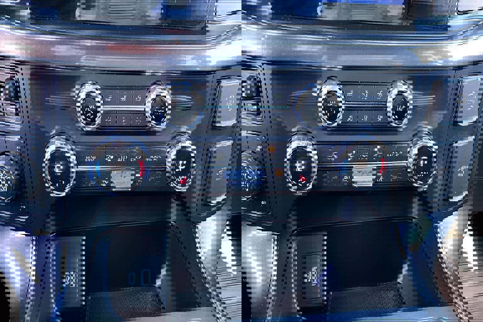 Certified 2021 Ford F150 XLT w/ Equipment Group 302A High image 35