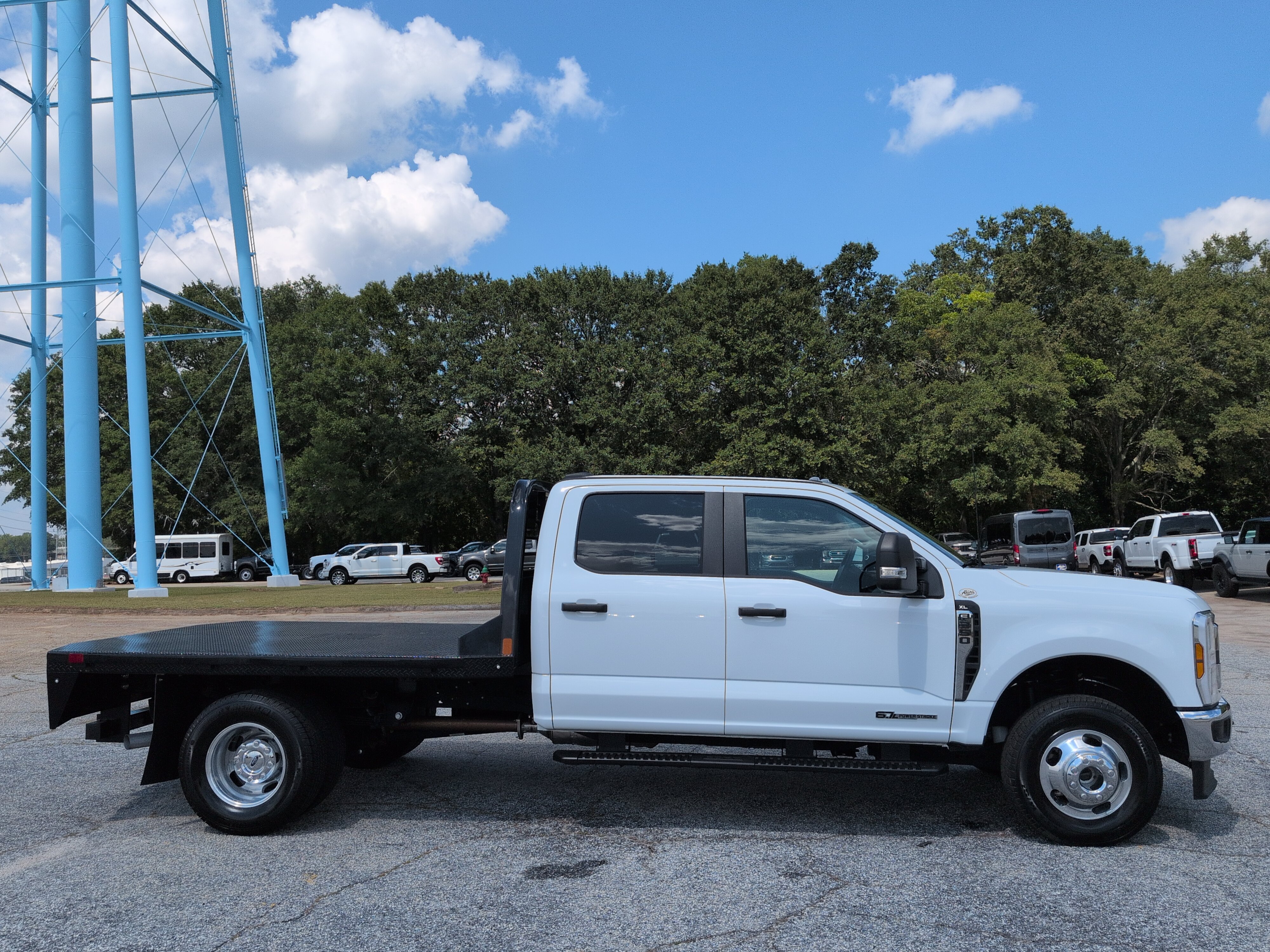 Certified 2025 Ford F350 XL w/ XL Chrome Package AWD/4WD video 2