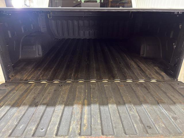 Used 2019 Chevrolet Silverado 1500 High Country w/ Technology Package image 13