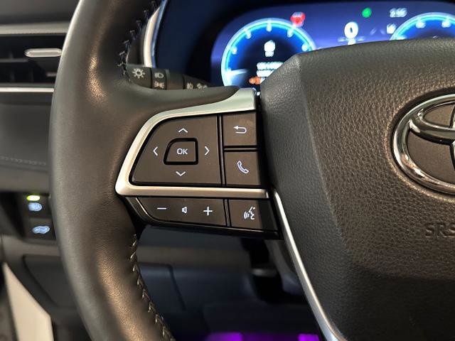 Used 2023 Toyota Highlander Platinum image 21