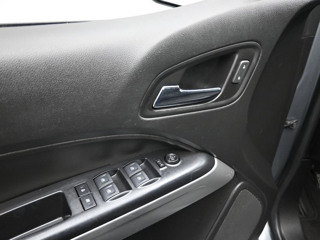 Used 2019 Chevrolet Colorado LT w/ LT Convenience Package image 9