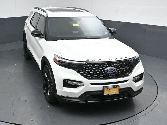 Certified 2024 Ford Explorer ST w/ Equipment Group 401A AWD/4WD image 46