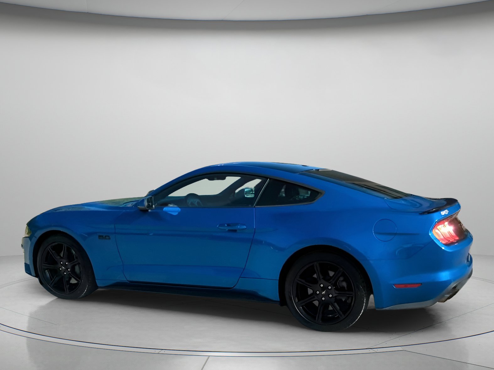 Certified 2020 Ford Mustang GT Premium w/ Equipment Group 401A image 18