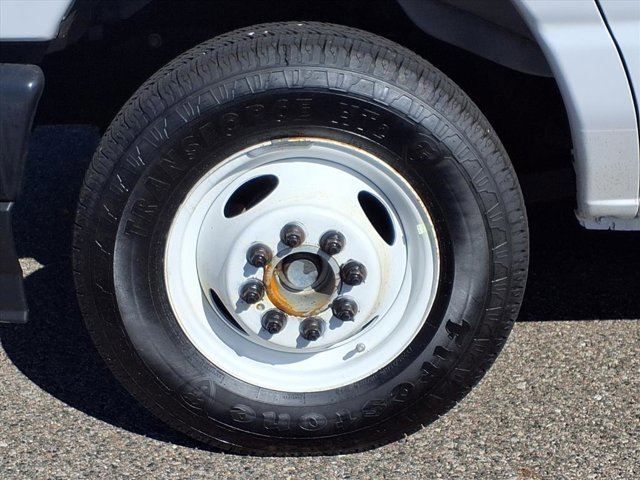 Certified 2022 Ford E-350 and Econoline 350 Super Duty image 29