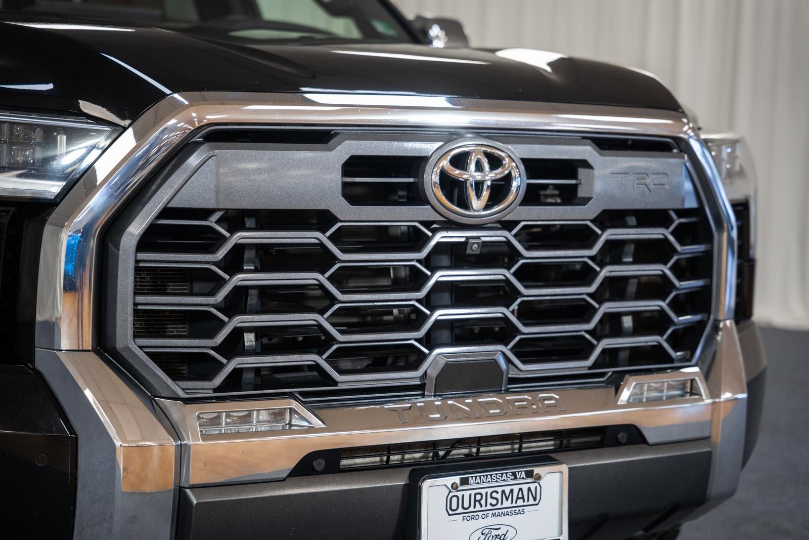 Used 2023 Toyota Tundra 1794 Edition w/ TRD Off-Road Package AWD/4WD image 14