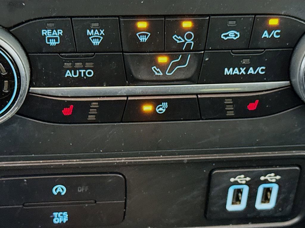 Certified 2022 Ford EcoSport Titanium w/ Interior Protection Package image 23