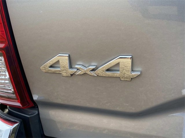 Used 2021 Toyota Tacoma SR image 9