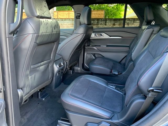 Certified 2025 Ford Explorer ST w/ Sun And Sound Package AWD/4WD image 24