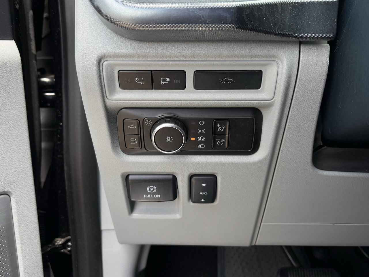 Certified 2023 Ford F150 Limited AWD/4WD image 26