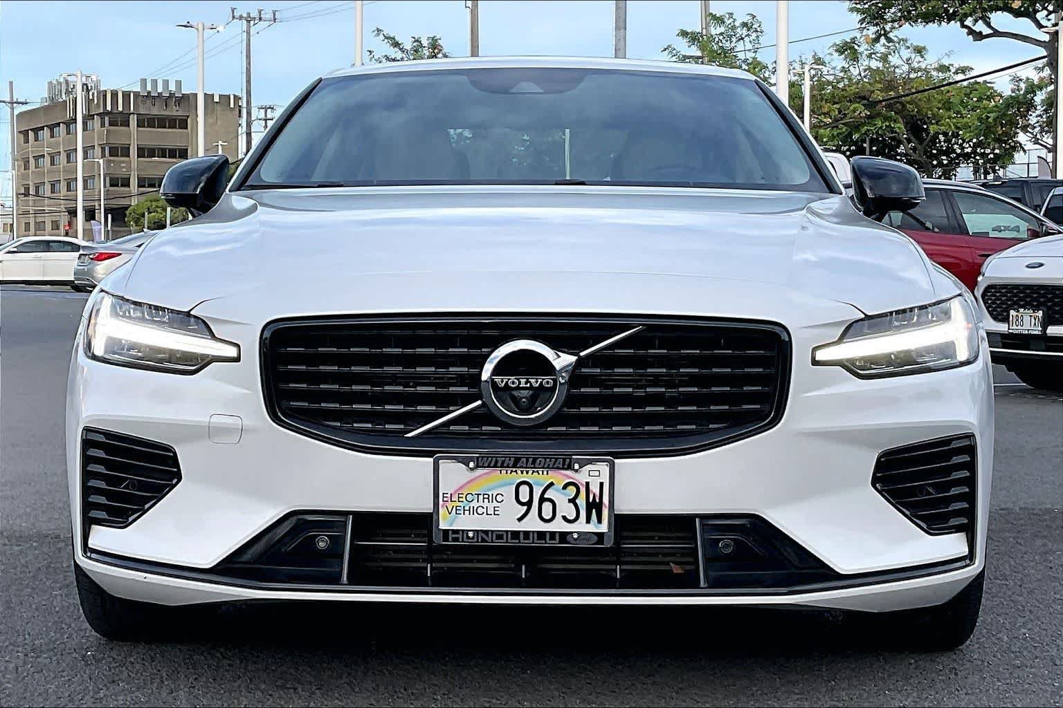 Used 2021 Volvo S60 T8 R-Design Expression w/ Advanced Package AWD/4WD image 6