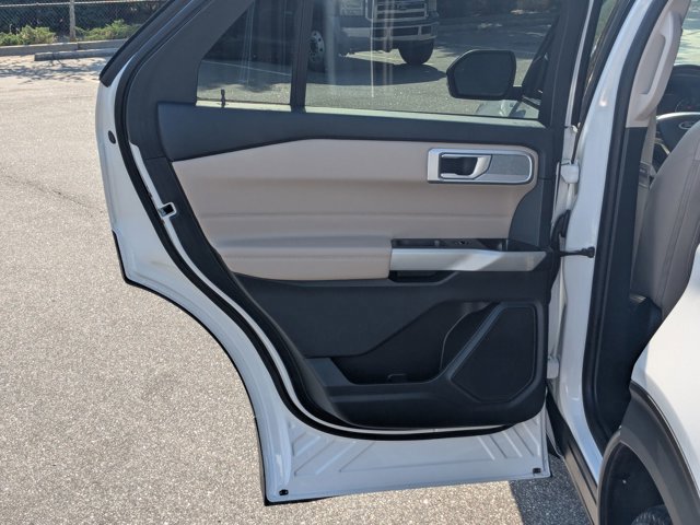 Certified 2023 Ford Explorer XLT w/ Equipment Group 202A image 30