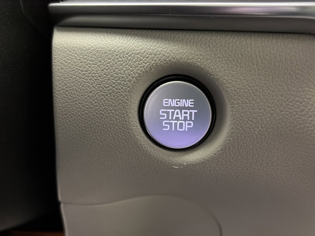 Used 2025 Kia Sorento EX image 23