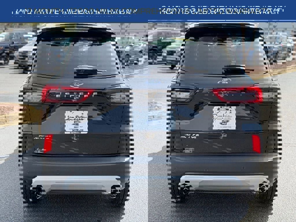 Certified 2023 Ford Escape Active w/ Tech Pack #2 image 3