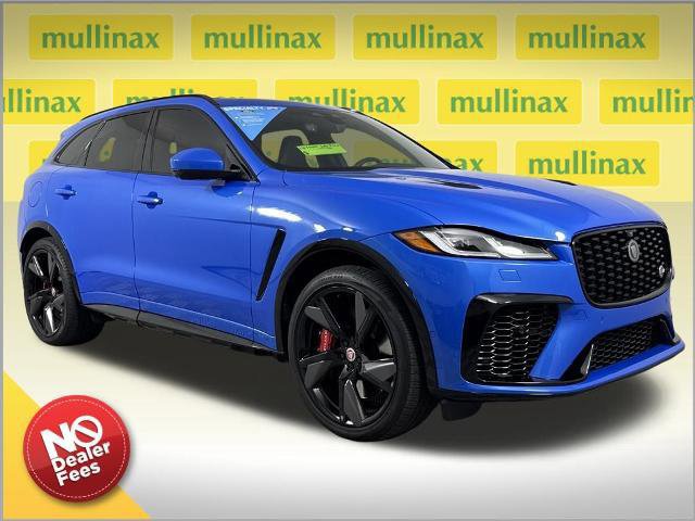 Used 2023 Jaguar F-PACE SVR image 6