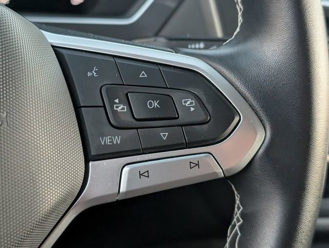 Used 2023 Volkswagen Tiguan SE image 21