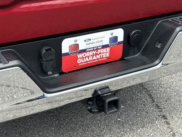 Used 2023 GMC Sierra 1500 SLT AWD/4WD image 11