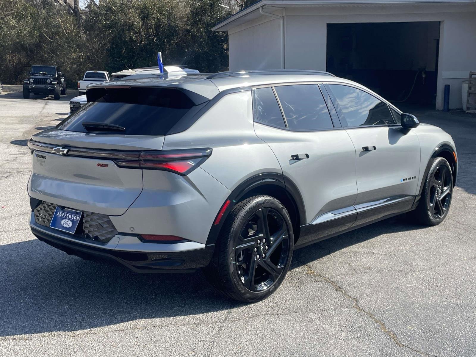 Used 2024 Chevrolet Equinox EV RS image 5