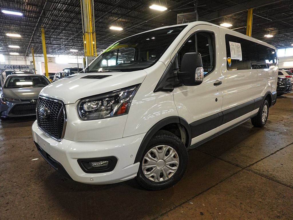 Certified 2023 Ford Transit 350 XLT RWD image 3