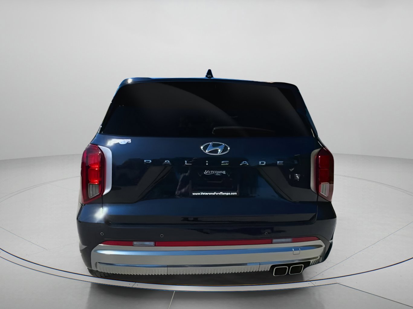 Used 2024 Hyundai Palisade Calligraphy image 16